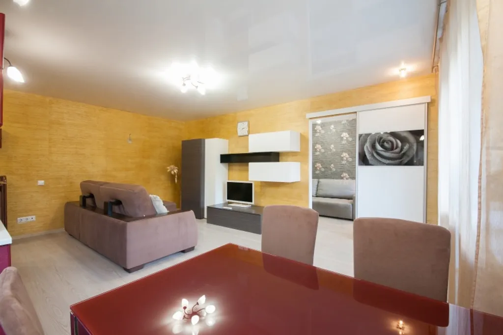 Квартира Красивая квартира в центре — Красноярск