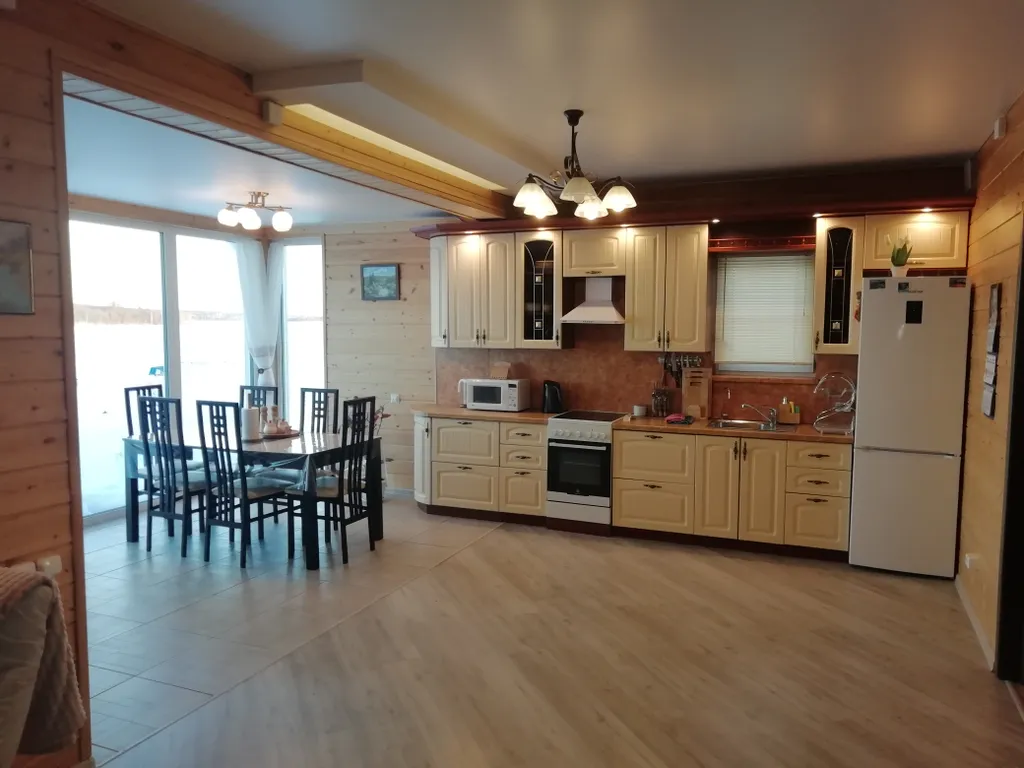 Коттедж Дом в Заонежье с видом на озеро — аренда посуточно в Медвежьегорск