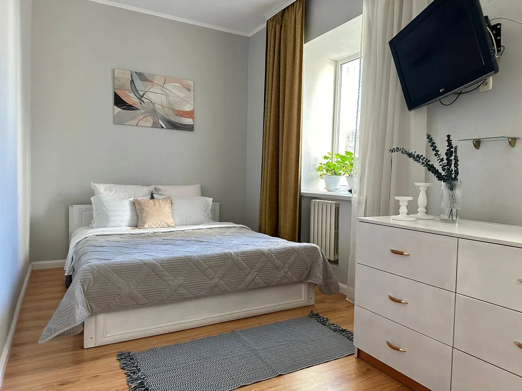 Дом с двориком и мангалом, рядом с песчаным пляжем