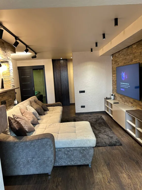 Уютная двухкомнатная квартира с видом на море