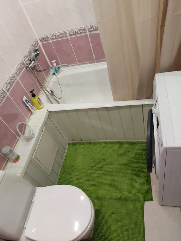 Уютная квартира, район Потока