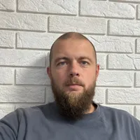 Андрей Лущ