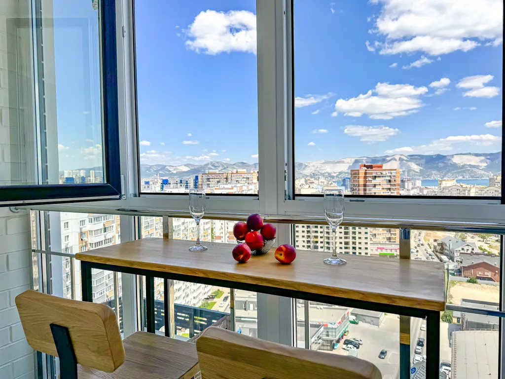 Шикарная квартира с видом на море и горы