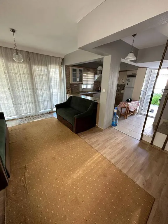 4-комнатная Квартира