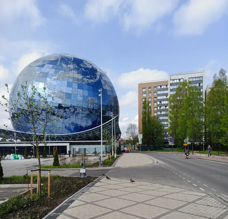 Квартира Квартира Уютная евродвушка с видом на реку Преголя и Планету Океан — Калининград