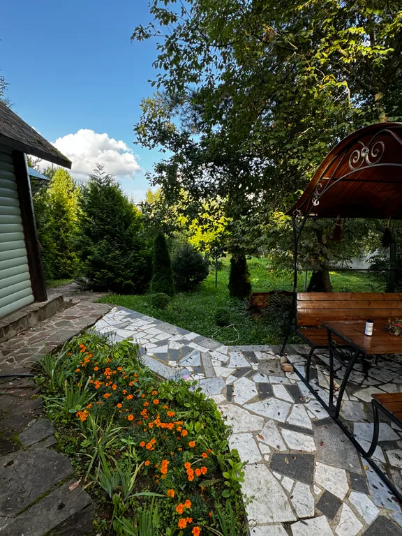 Уютное Бунгало в лесу у горнолыжного склона и пляжа Сорочаны