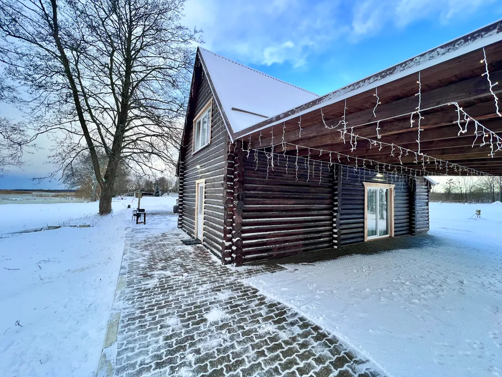 Дом с видом на реку