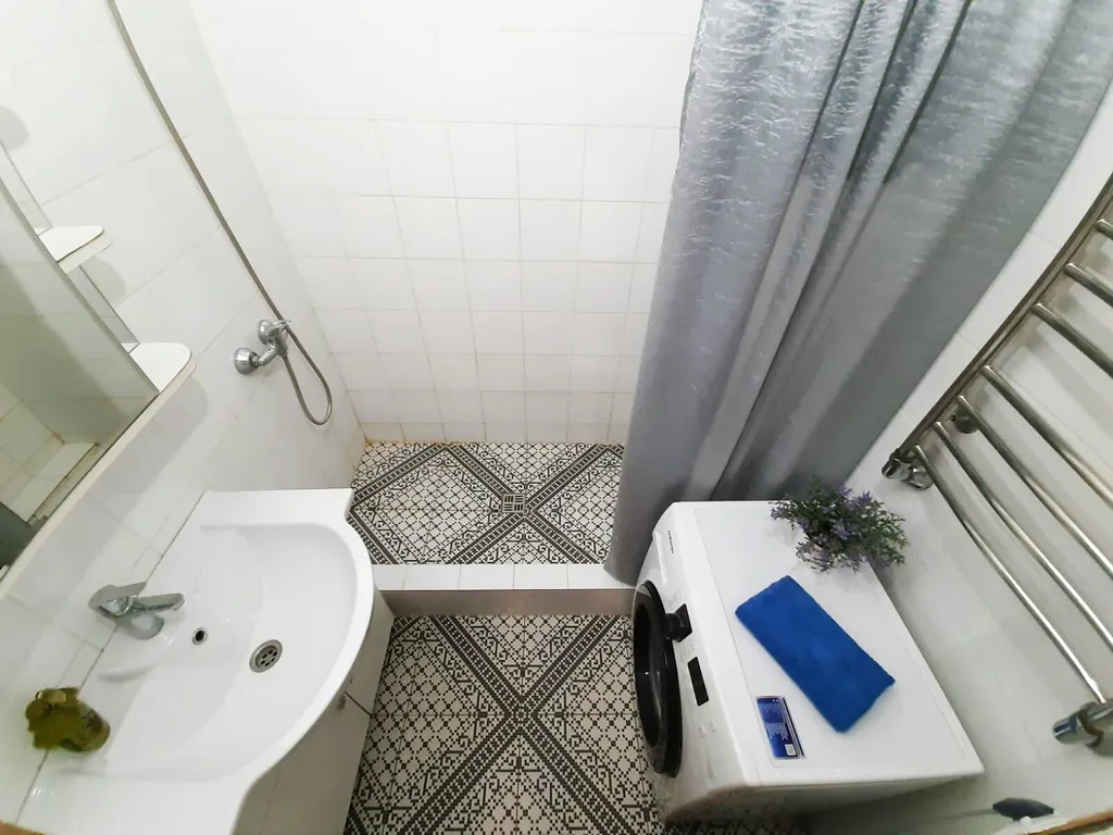 2-комнатная, 5 раздельных мест возле гипермаркета Евроопт