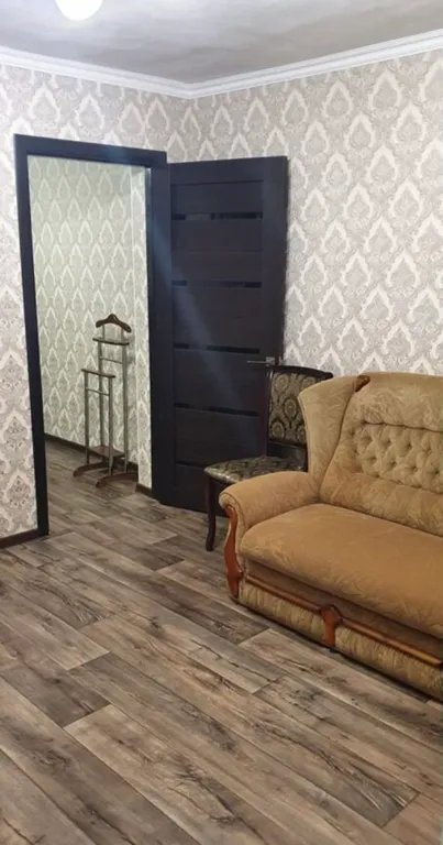 Уютный домик на тихой улице