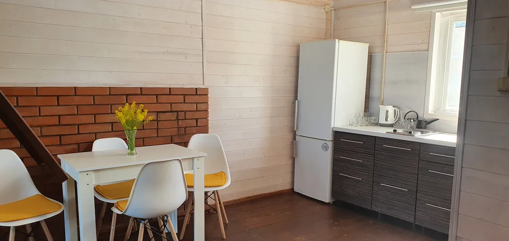 Дом c террасой