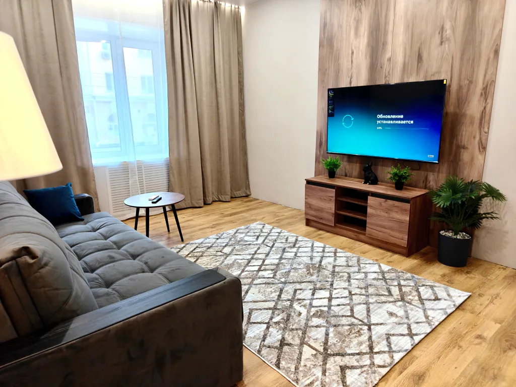 Квартира с новым ремонтом в центре города