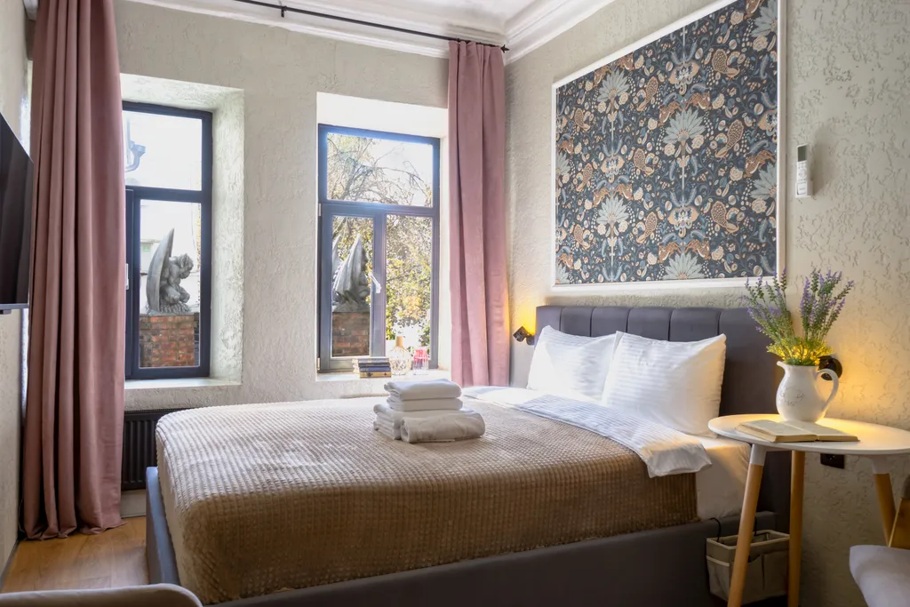 Квартира Видовая студия в бутик апарт-отеле Дом с гаргульями — аренда посуточно в Ярославль