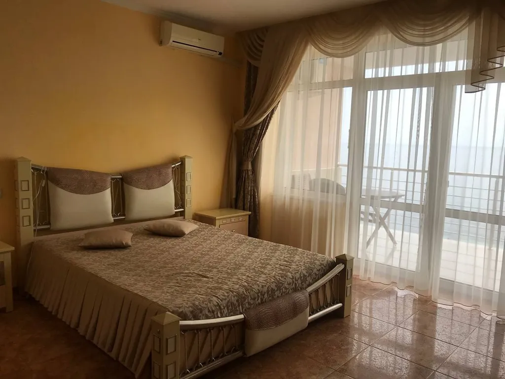 Квартира Апартаменты с шикарным видом на море — аренда посуточно в Отрадное