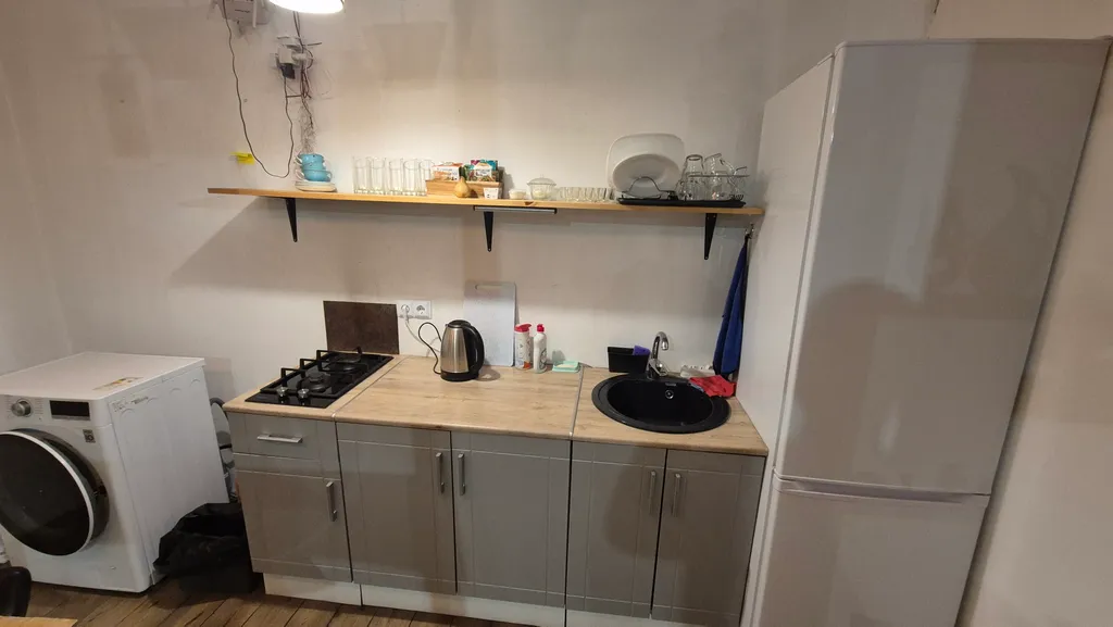 Домик с камином в горах