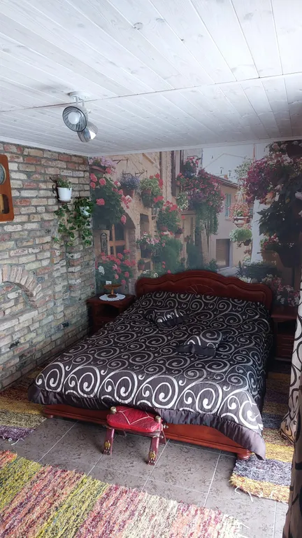 Уютный домик в центре города