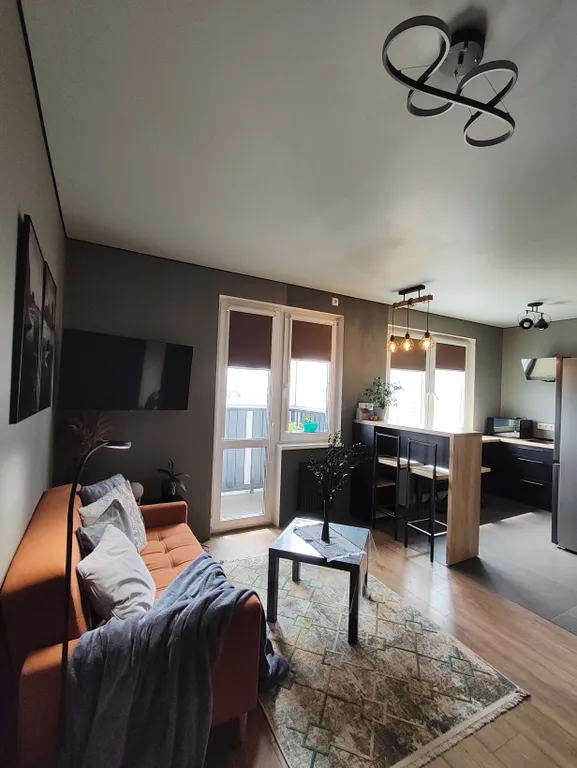 Центр новый дом, 11 этаж, вид на город