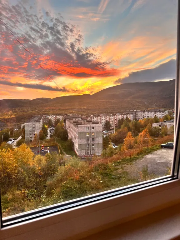 Уютная квартира с красивым видом из окна