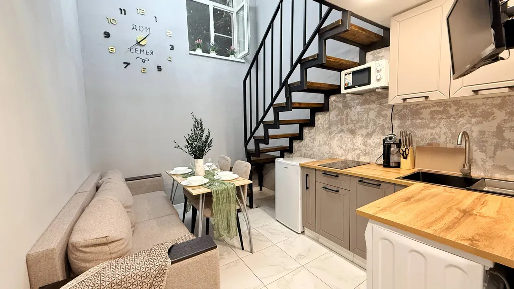 Двухуровневые апартаменты у моря