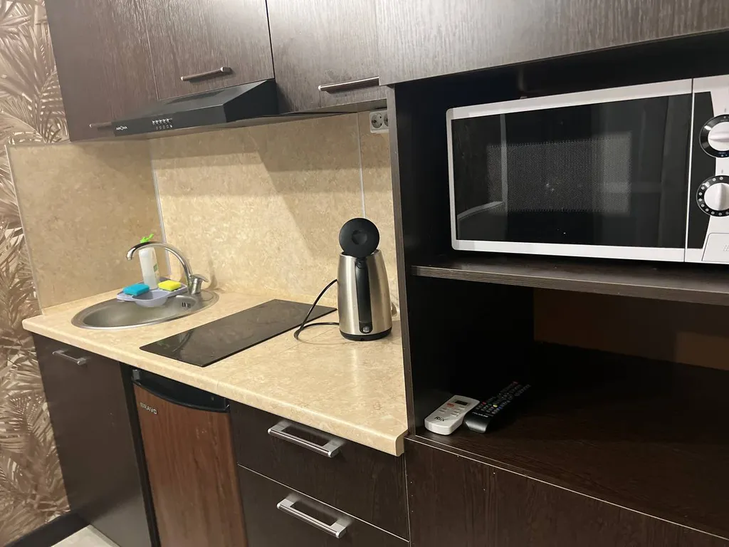 Уютный апартамент с балконом и видом на горы в Лоо Боярд