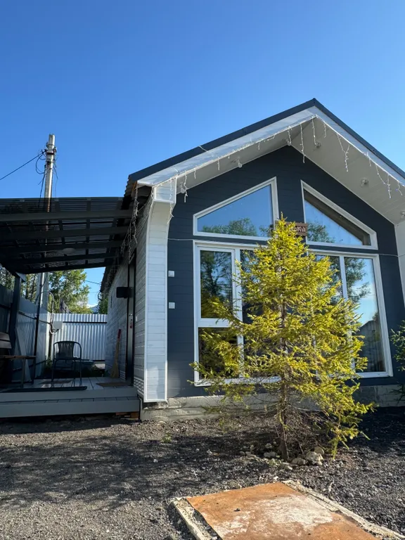 Коттедж Уютный домик для троих на Байкале с собственной банькой прямо в доме!! — аренда посуточно в Байкальск