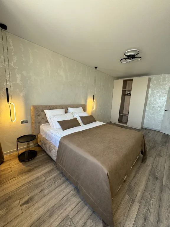 Апартамент на берегу реки Обь