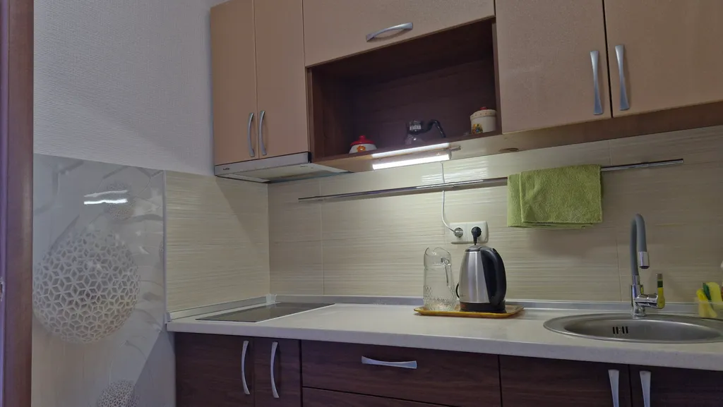 Свежая 1-комнатная квартира с дизайнерским ремонтом