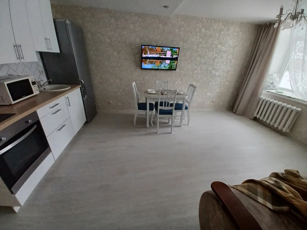 Уютная трехкомнатная квартира в центре Кирова