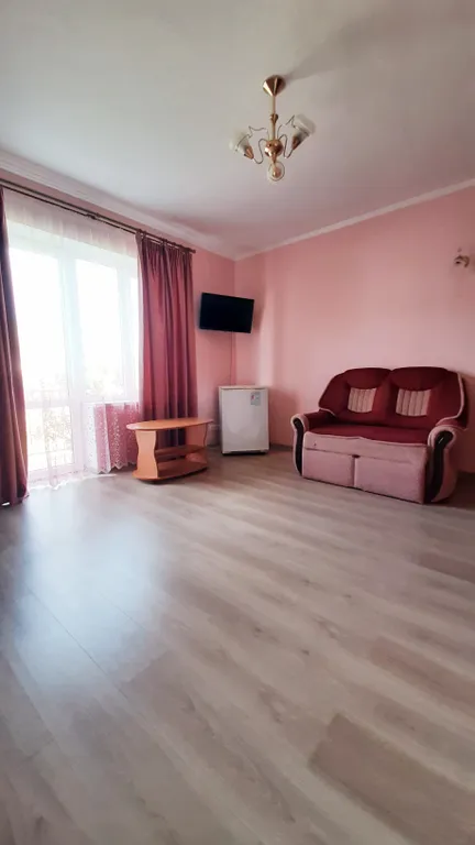 "Номер улучшенный с видом на горы"