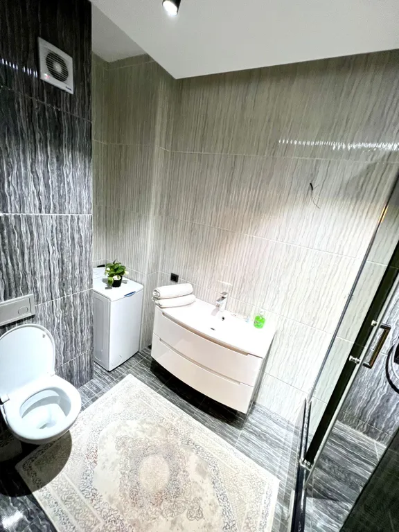 Квартира Просторная 3-комнатная квартира в ЖК Шахристан — Алматы