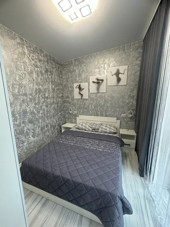 Уютный домик возле набережной