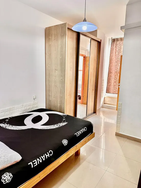 Красивая тихая уютная 2 ком квартира рядом с морем и парками Бат-яма