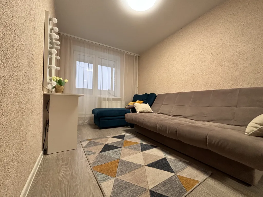 Стильная и уютная 2-к. квартира в спальном районе от Город 18