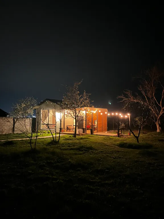 Домик с террасой и своей территорией