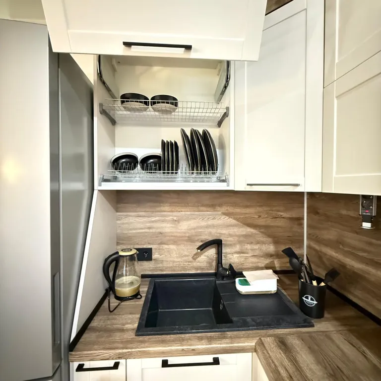 Уютнaя, солнечная квaртира в новoм домe, рядом с ФОК