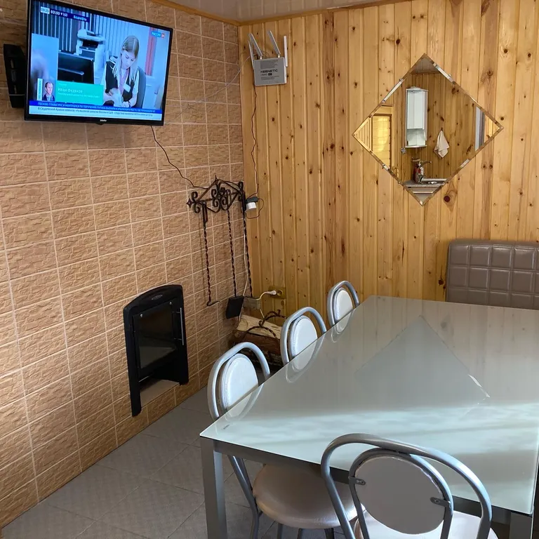 Дом у озера