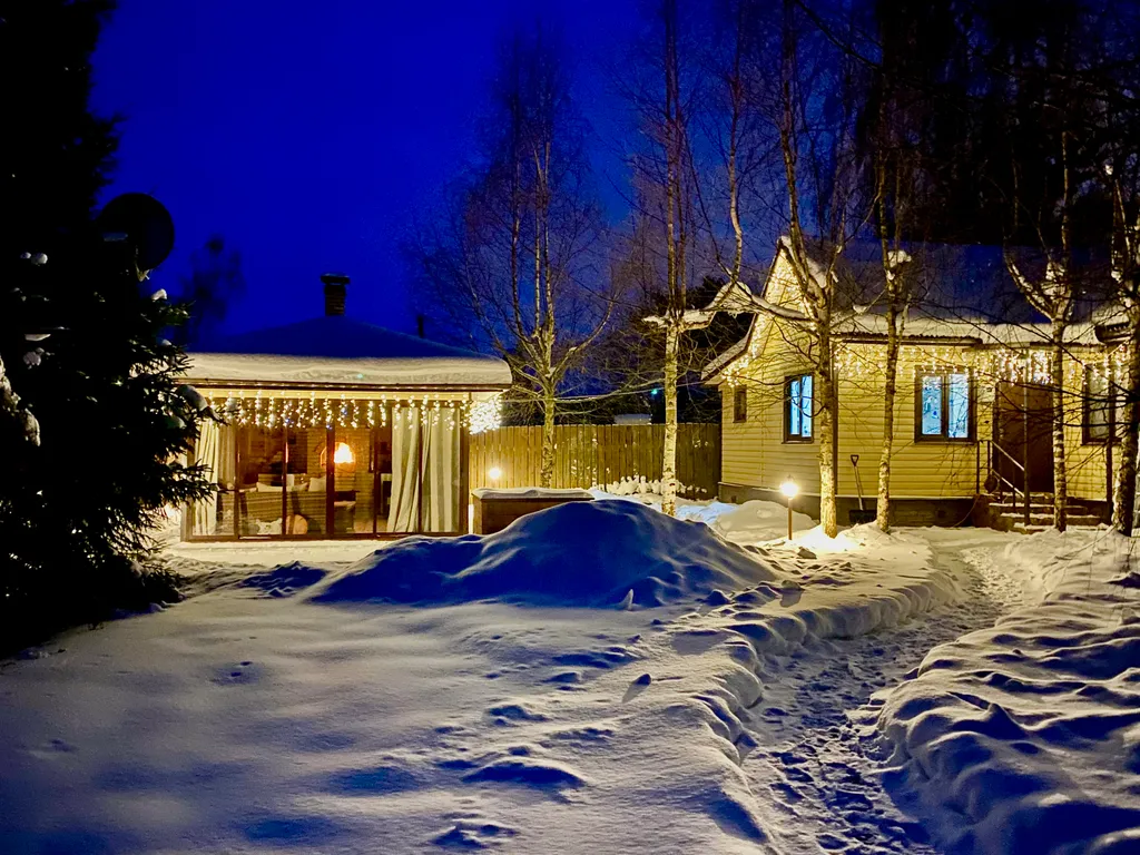 Уютный сказочный дом