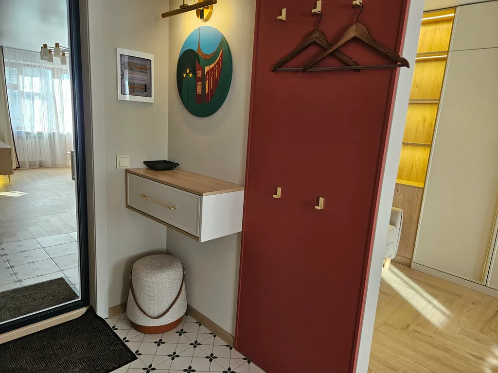 Элеганс в видом на Волгу и фонтаны, главная пешеходная улица