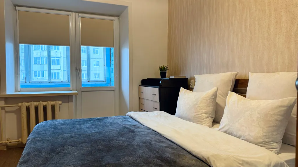 Просторная , двухкомнатная квартира на Галушина