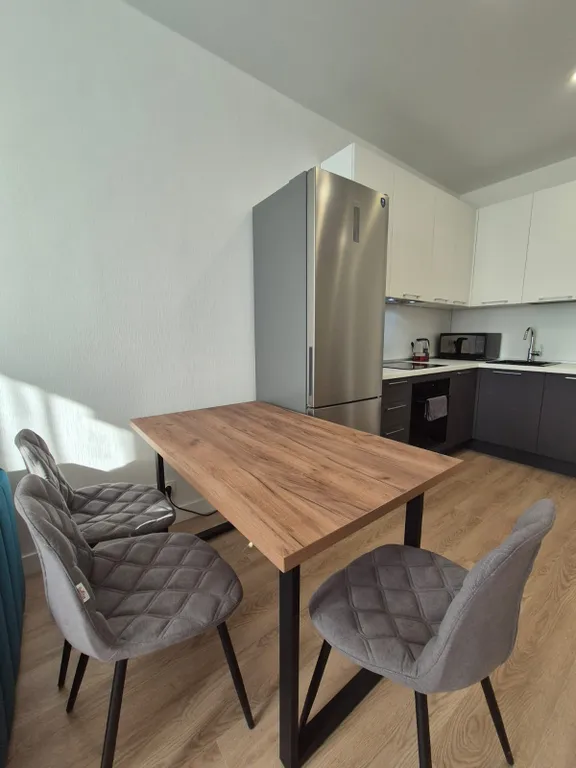 Современная квартира на троих гостей, тишина и уют