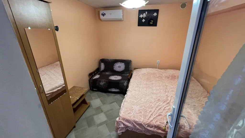 Квартира Комната — аренда посуточно в Алушта