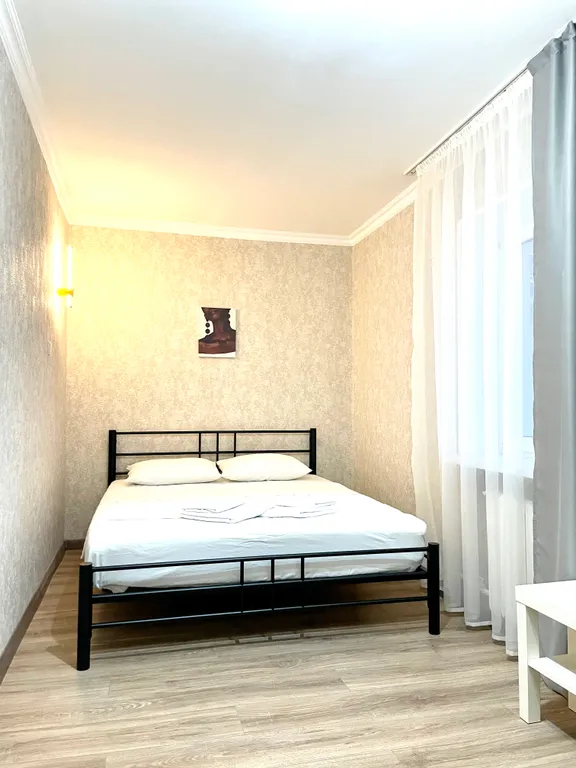 2-комнатная квартира в центре рядом с парком