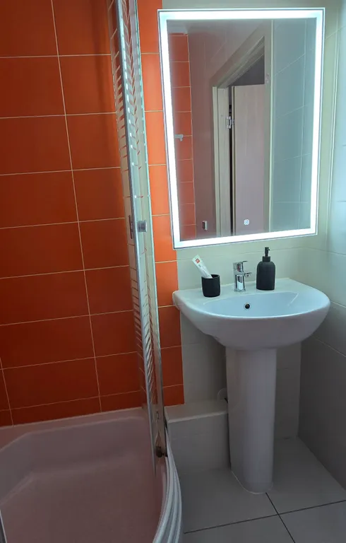 Уютная студия с панорамным окном у метро Парнас