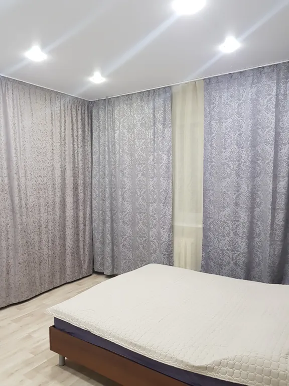 Большая квартира у вокзала, аквапарк