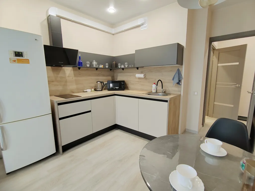 Панорамная квартира на верхнем этаже с видом на город