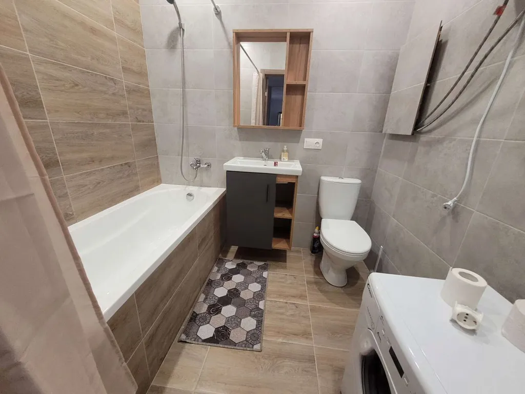 Квaртиpа в новом доме в цeнтрe гoрoдa