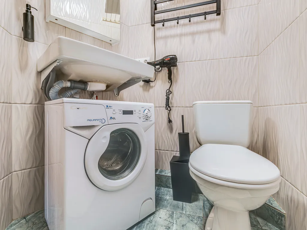 Новая студия, чистый подъезд, свежий ремонт, рядом аэропорт