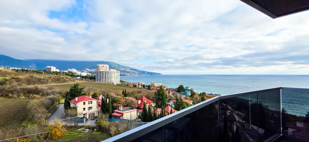 Видовая квартира в Ливадии