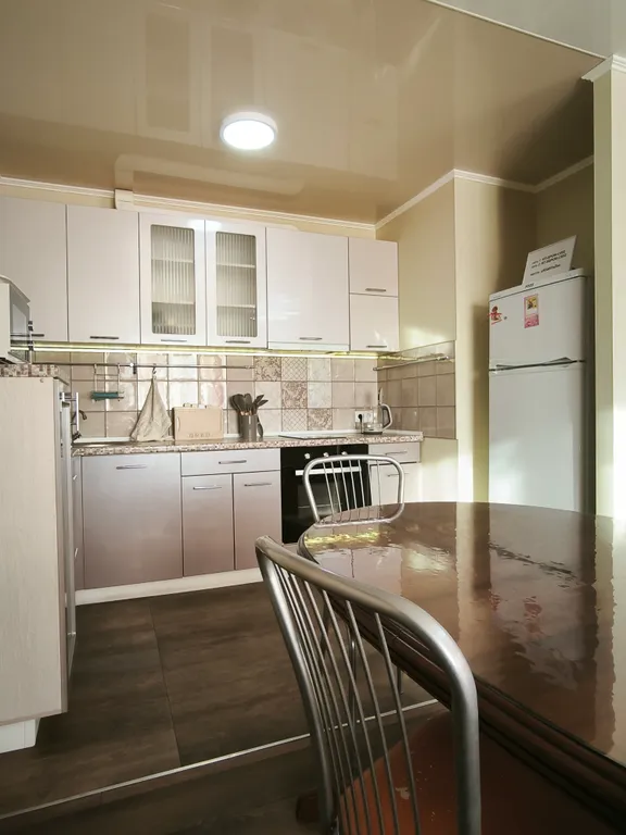 Квартира Квартира Крупная евродвушка в спальном районе — Барнаул