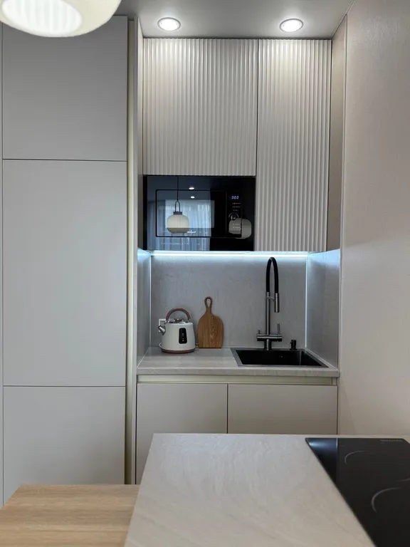 Современная стильная студия