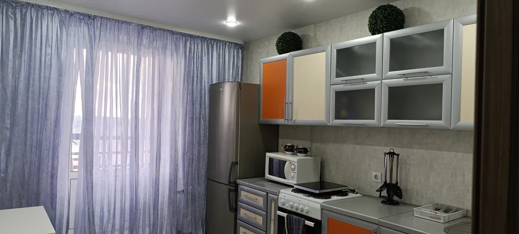 Уютная светлая квартира с видом на город и природу